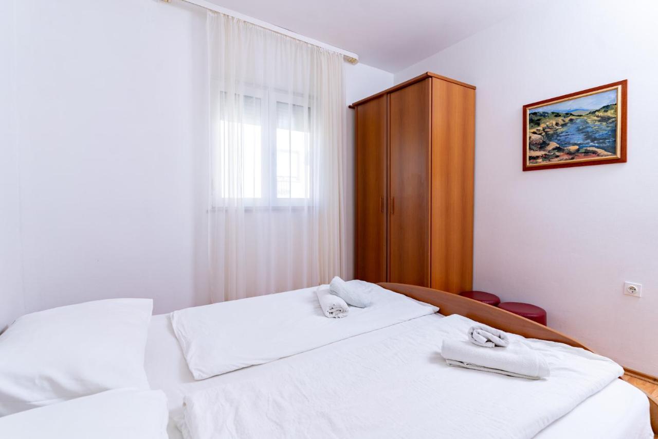 Apartment Salvija Lopar